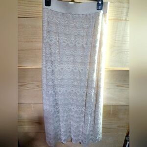 Cato size Medium crochet maxi skirt